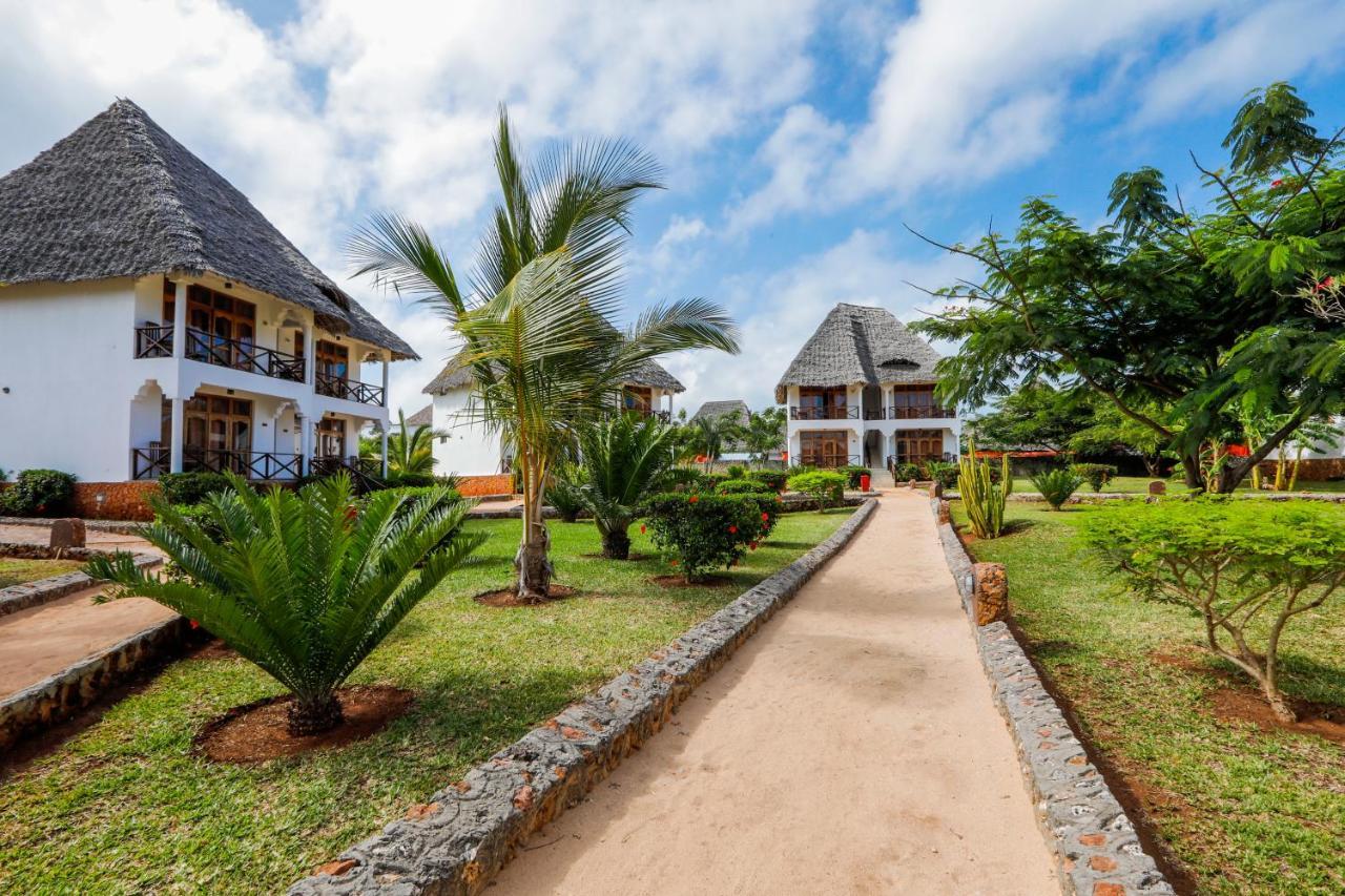 Veraclub Sunset Beach Нунгви Экстерьер фото
